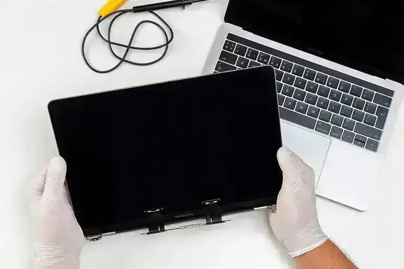 Macbook Air A2179 Ekran Tamiri / Değişimi İstanbul - Görsel 4
