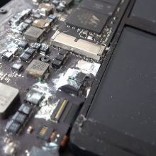 macbook air sıvı teması tamiri macbook air sıvı teması tamiri